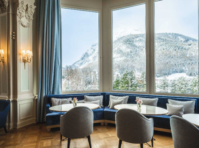 0015_Kronenhof_Pontresina_Schoene Aussichten Touristik_View from Lobby Lounge